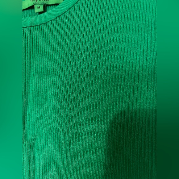 Green Ribbed Top - Picture 3 of 4
